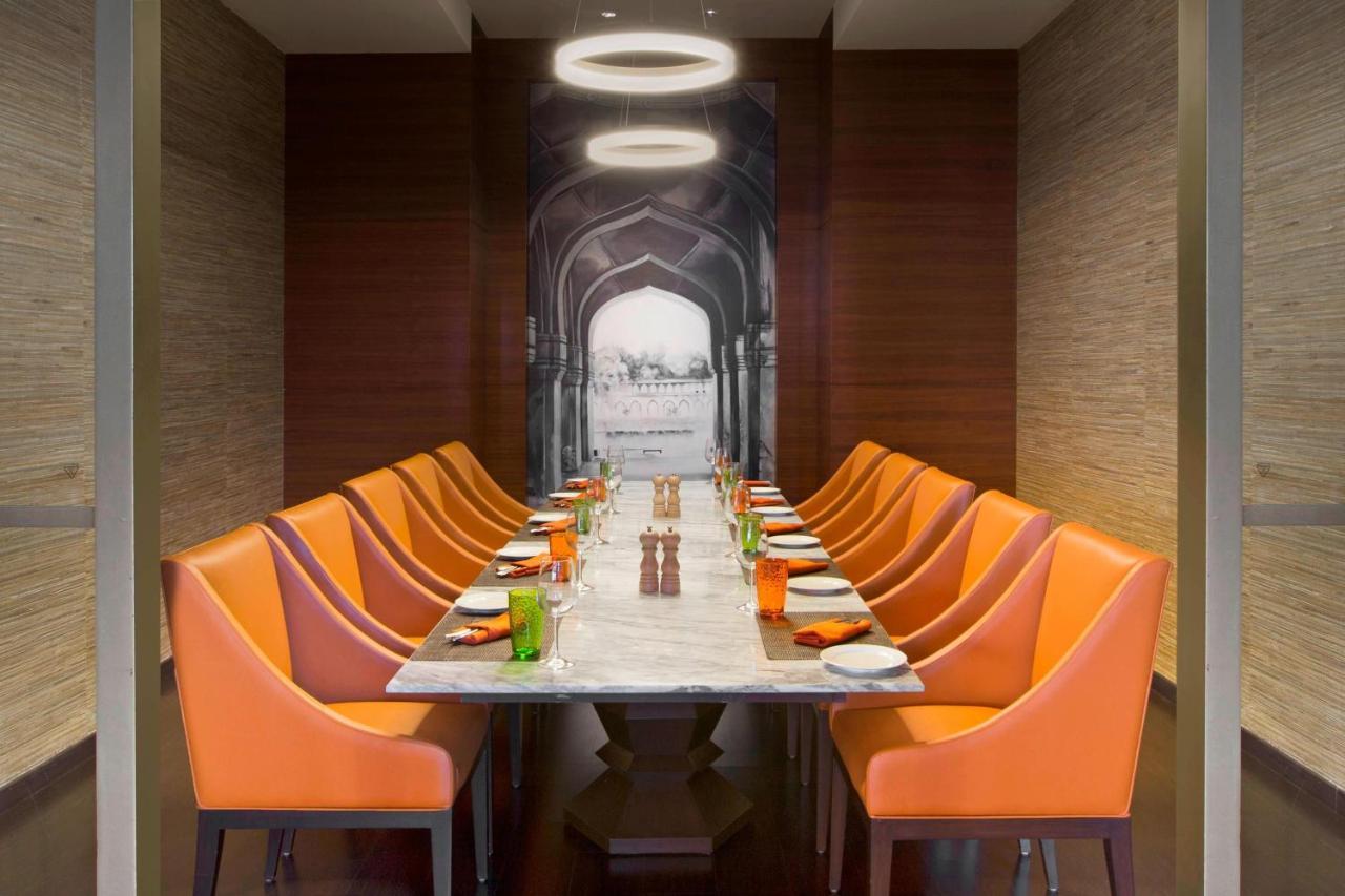 Sheraton Hyderabad Hotel Εξωτερικό φωτογραφία
