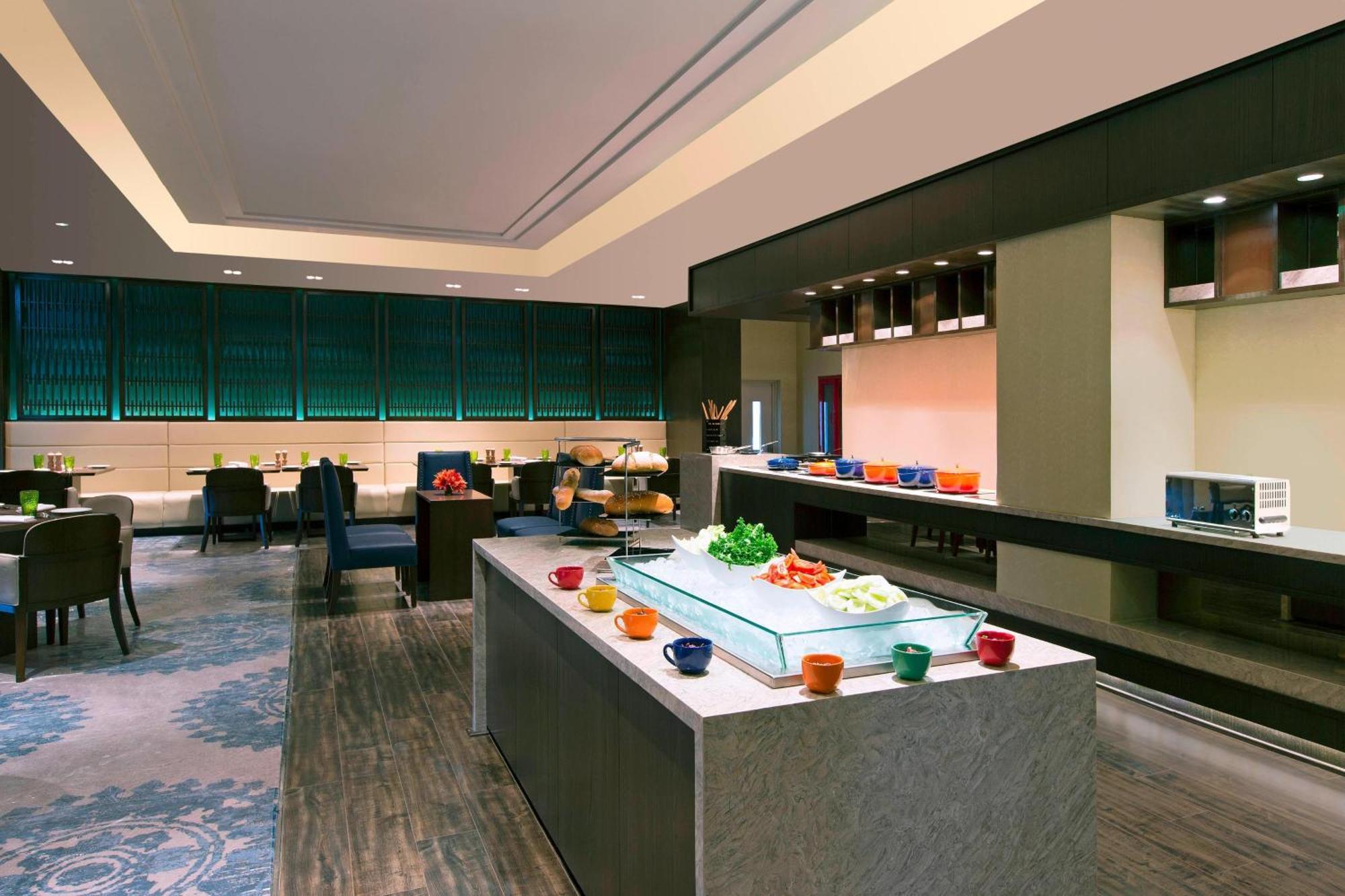 Sheraton Hyderabad Hotel Εξωτερικό φωτογραφία